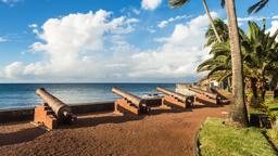 Saint-Denis car rentals