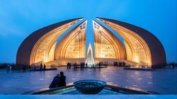 Find cheap flights from Kuala Lumpur Airport to Islamabad