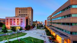 Hotels near Outagamie County airport