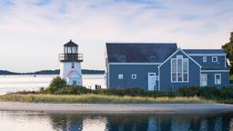 Hotels near Hyannis Barnstable Airport