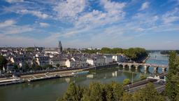 Hotels near Marce airport