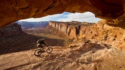 Hotels near Canyonlands Field airport