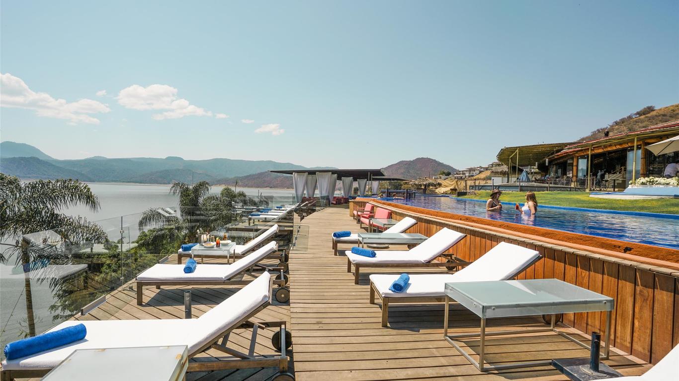 El Santuario Resort & Spa