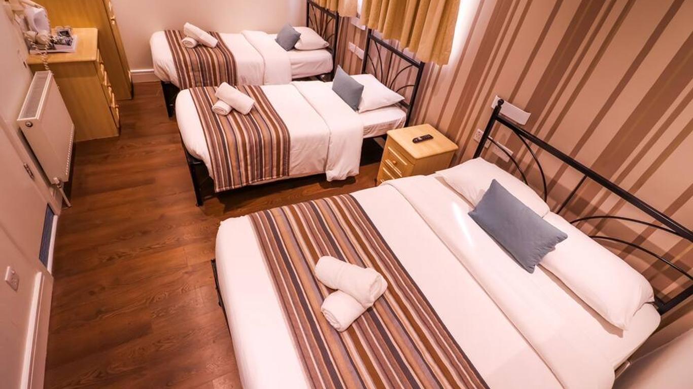 Fairway Hotel