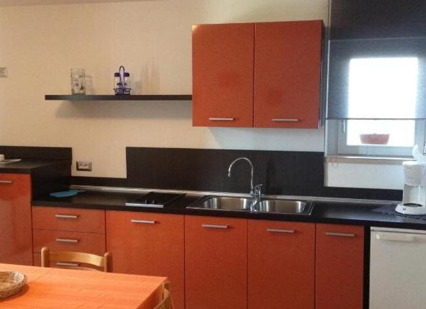 Kitchen Photo