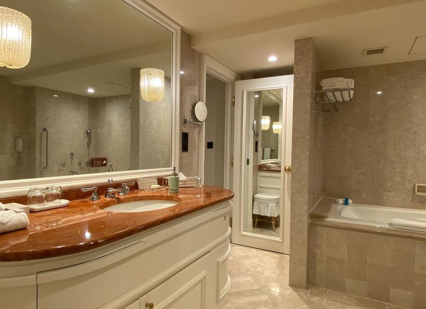 Bathroom Photo
