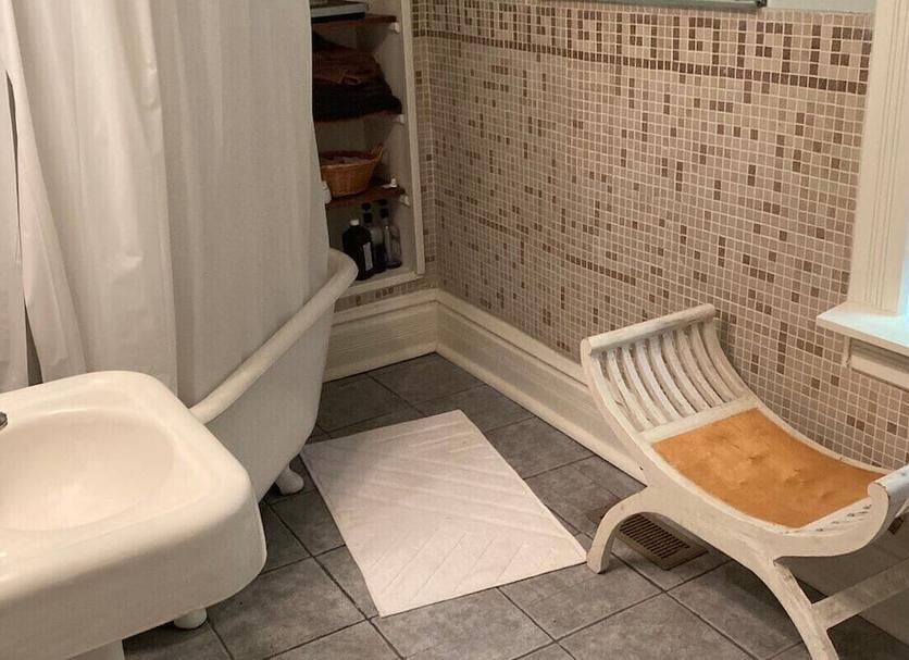 Bathroom Photo