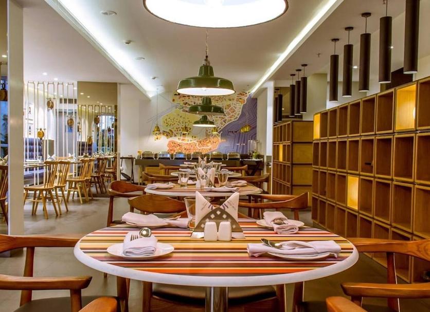 Restaurant Photo