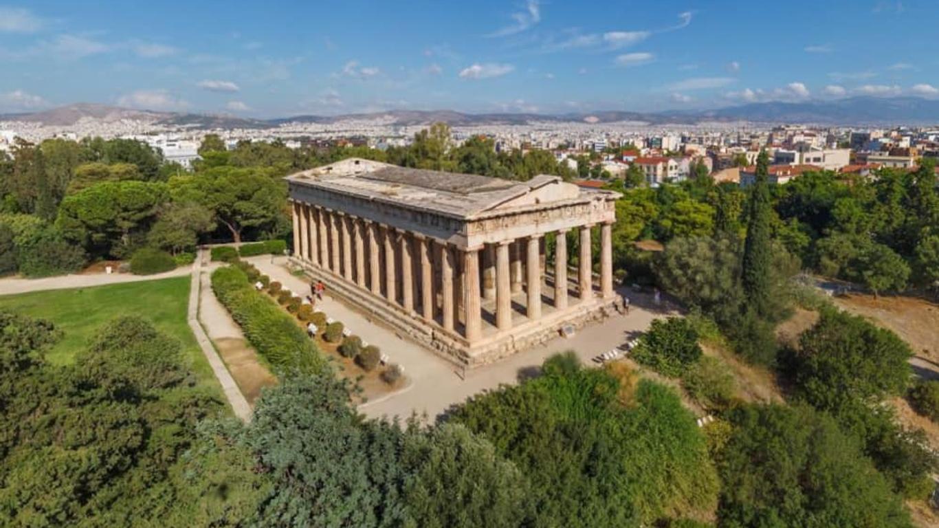 Phidias Hotel