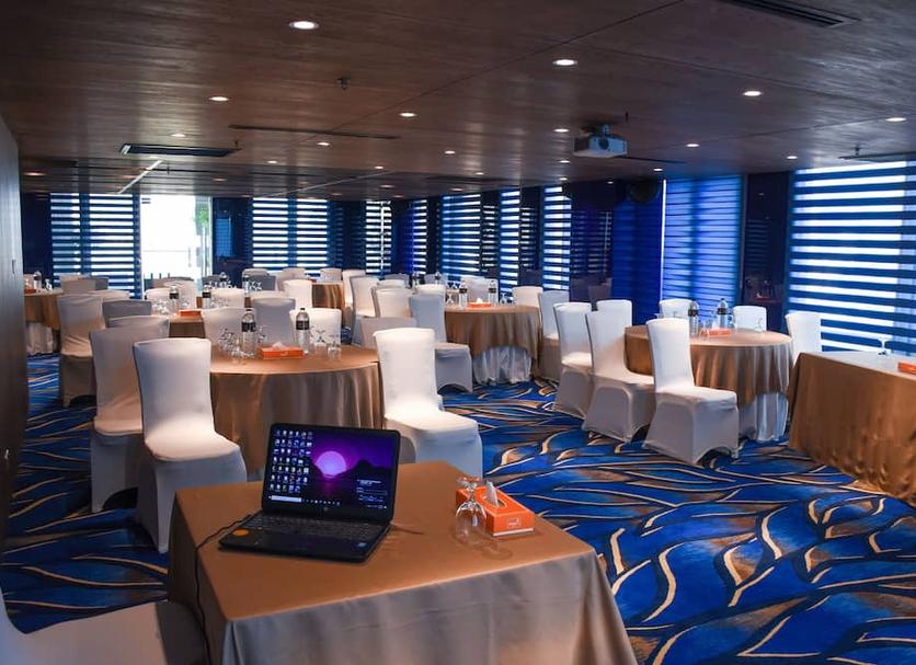 Banquet hall Photo
