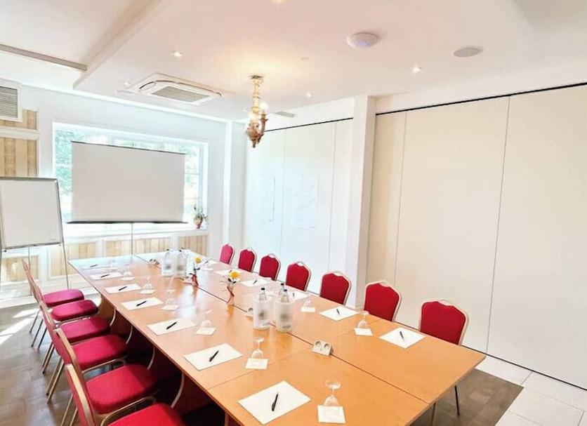 Conference room Photo