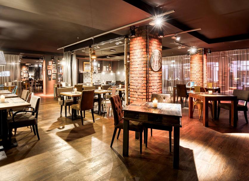 Restaurant Photo