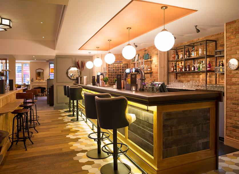 Bar Photo