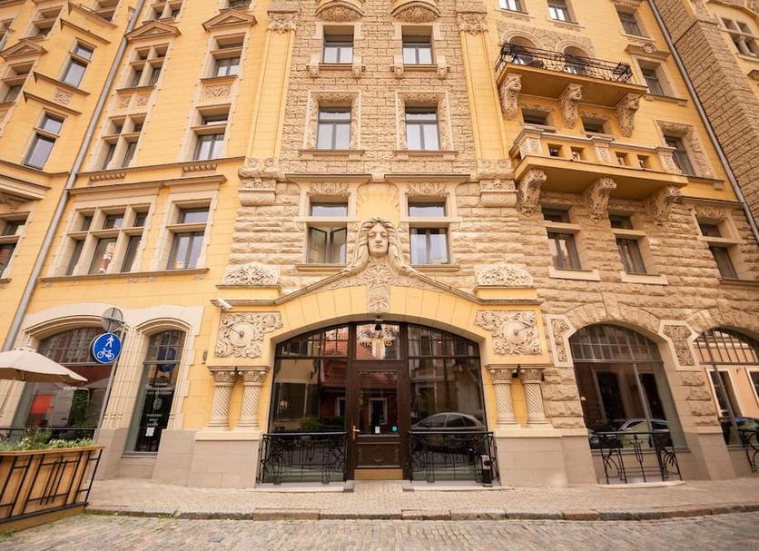 Building Photo
