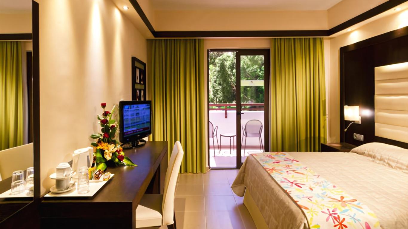 Oceanis Beach & Spa Resort