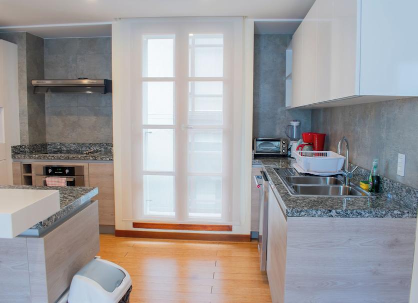 Kitchen Photo