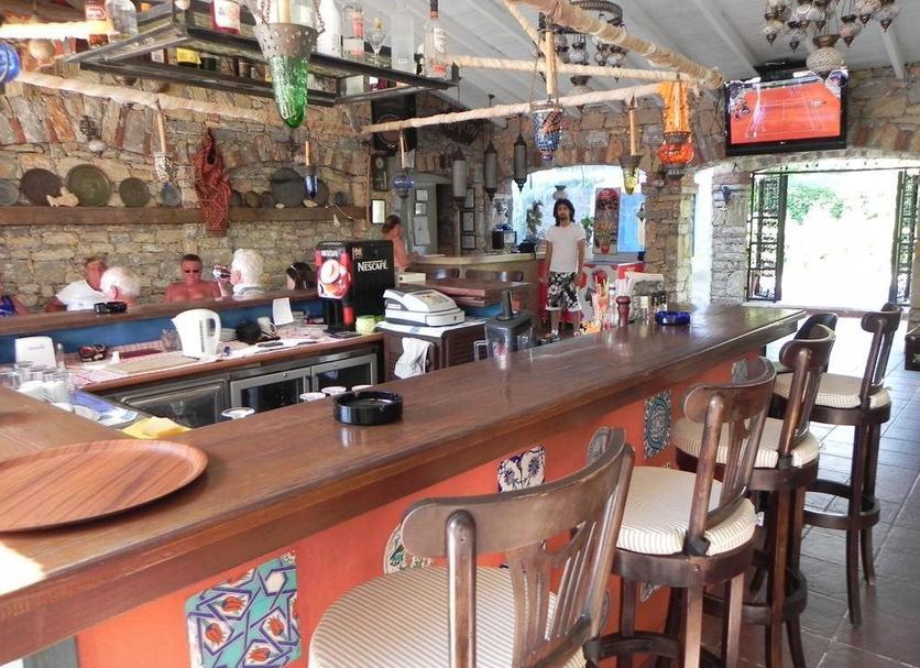 Bar Photo