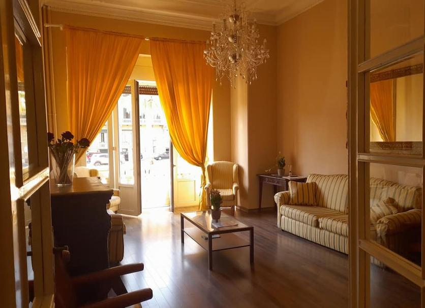 Living room Photo