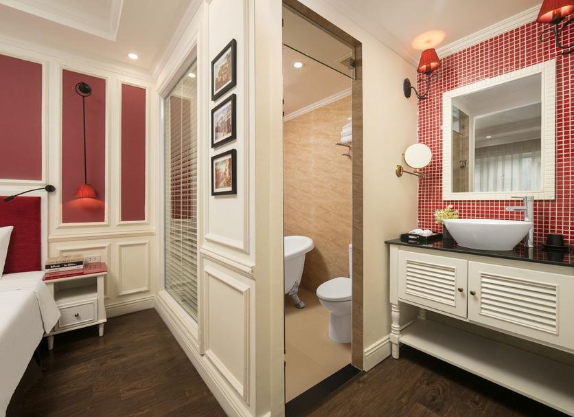 Bathroom Photo