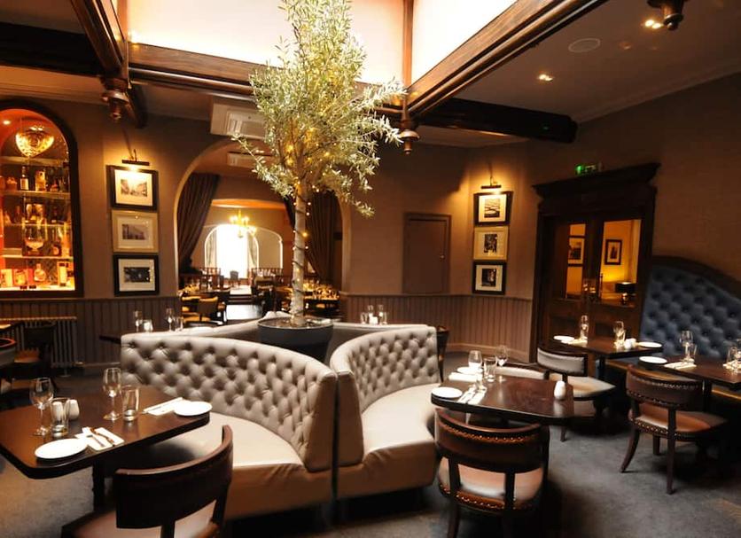 Restaurant Photo