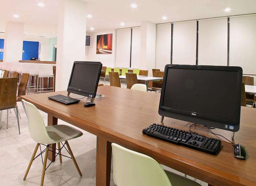 Business centre Photo