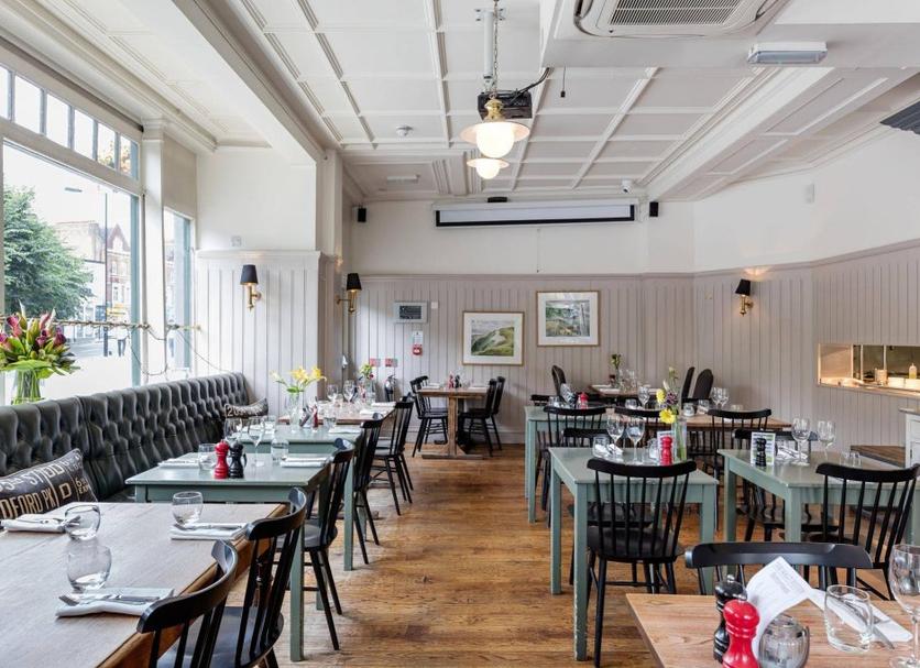 Restaurant Photo