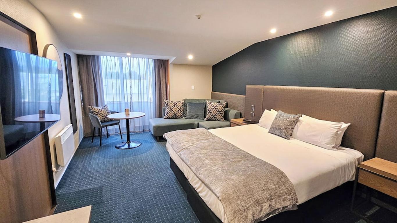 Distinction Luxmore Hotel