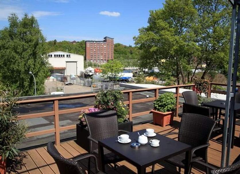Balcony Photo