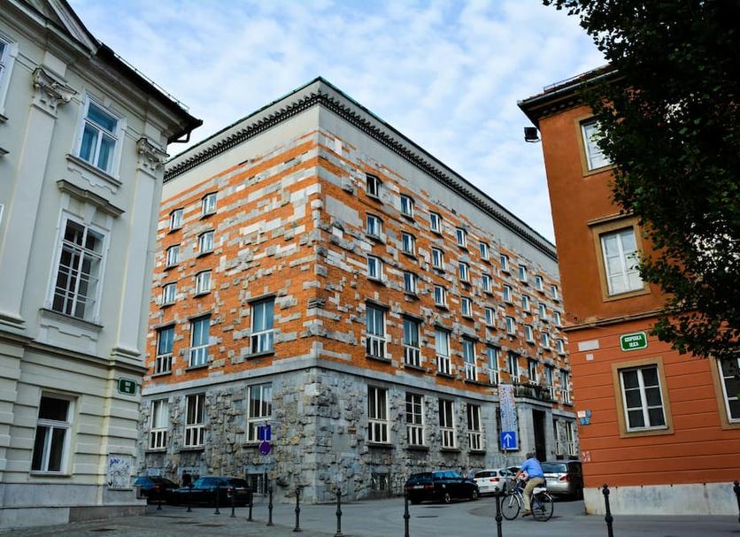 Building Photo