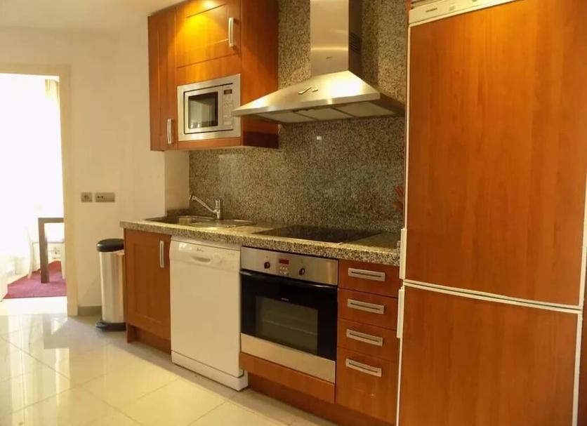 Kitchen Photo