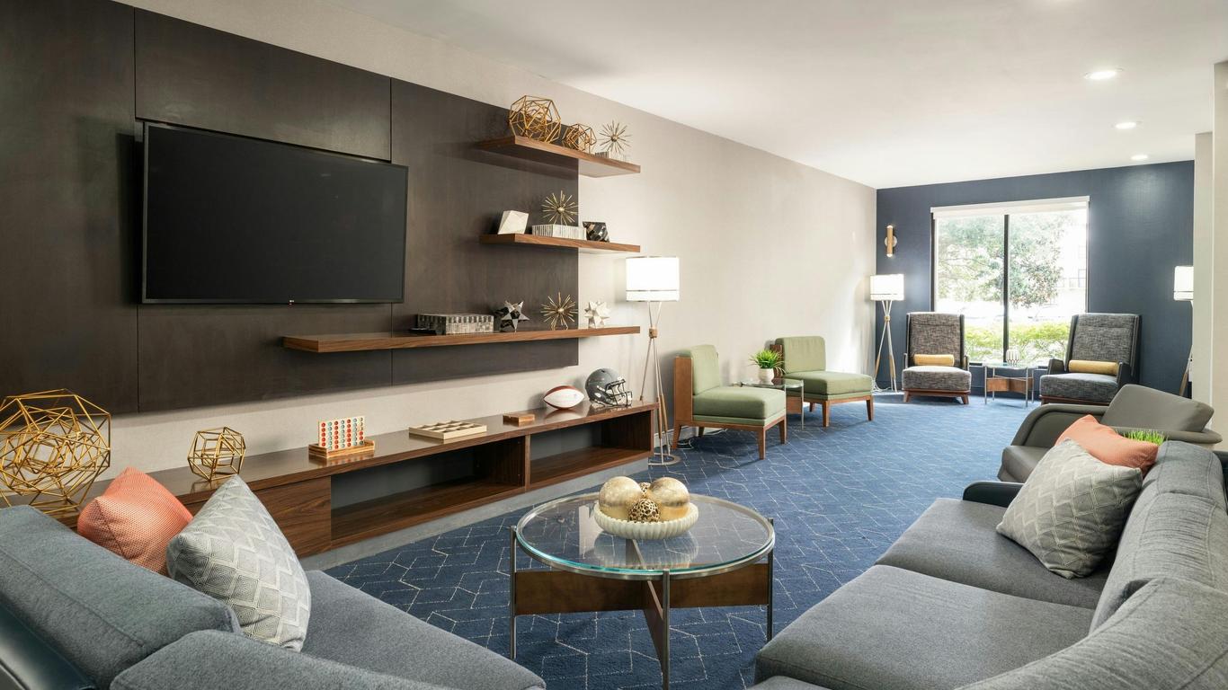 Courtyard by Marriott Gainesville FL