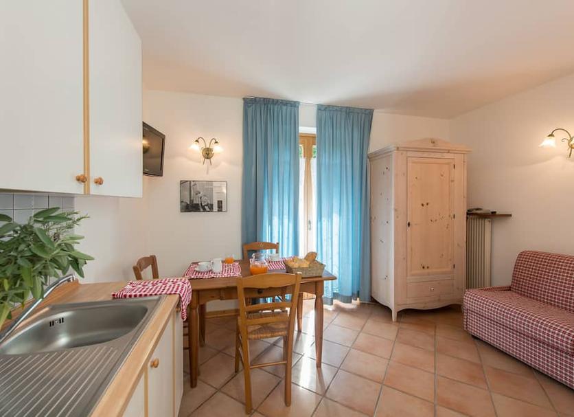Dining room Photo