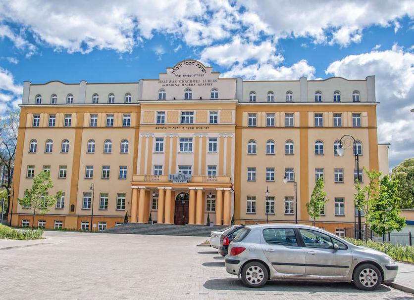 Building Photo