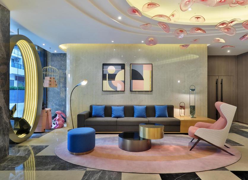 Lounge Photo
