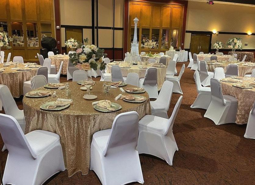 Banquet hall Photo