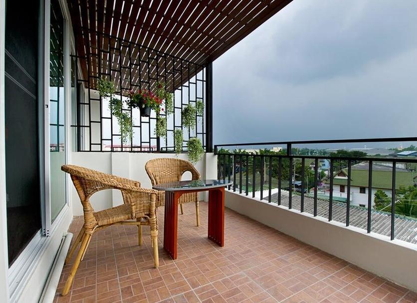 Balcony Photo