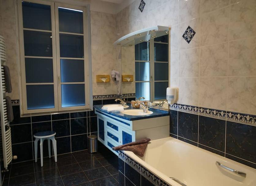 Bathroom Photo