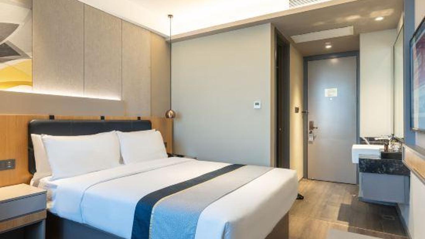 Home Inn Kunming Baita Road