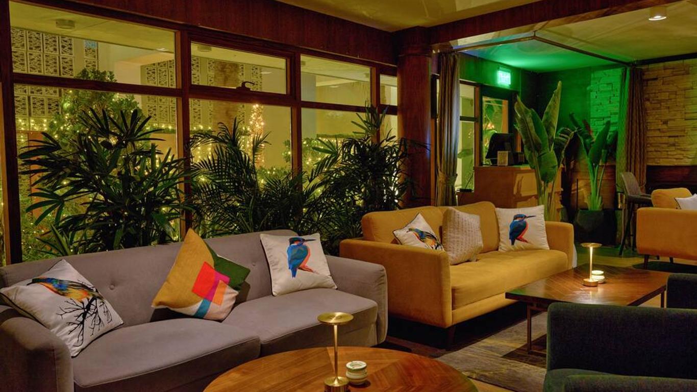 Palmyard Hotel