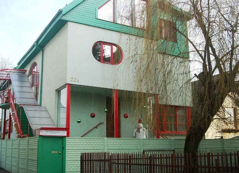 Building Photo
