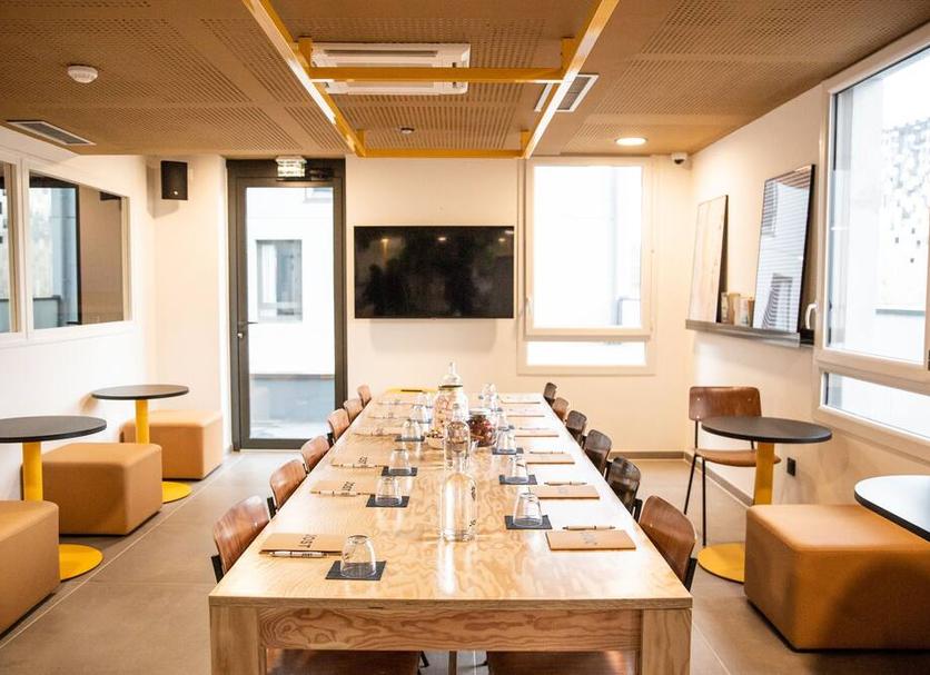 Conference room Photo
