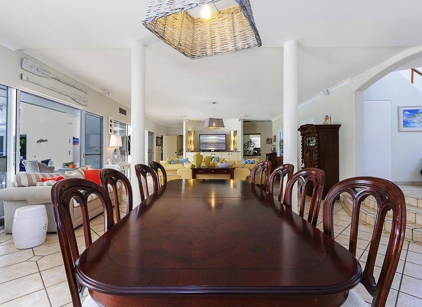 Dining room Photo