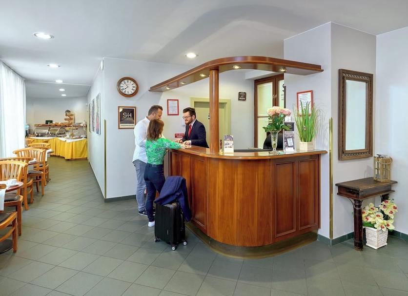 Front desk Photo