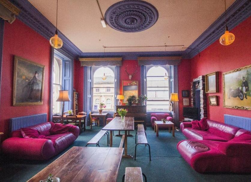 Lounge Photo