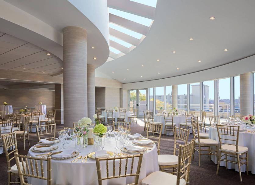 Banquet hall Photo