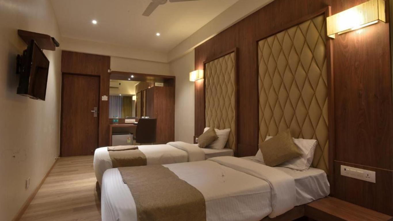 Hotel Aarya International