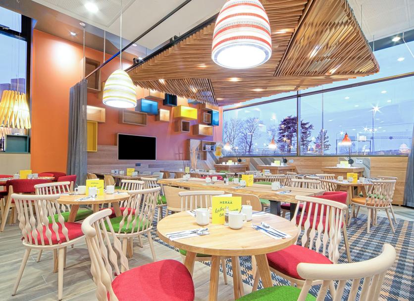 Restaurant Photo