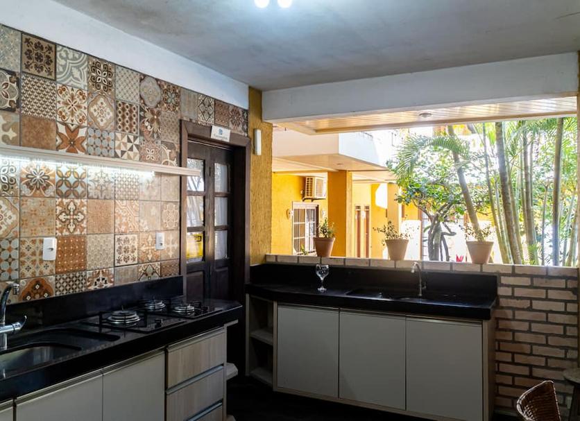 Kitchen Photo