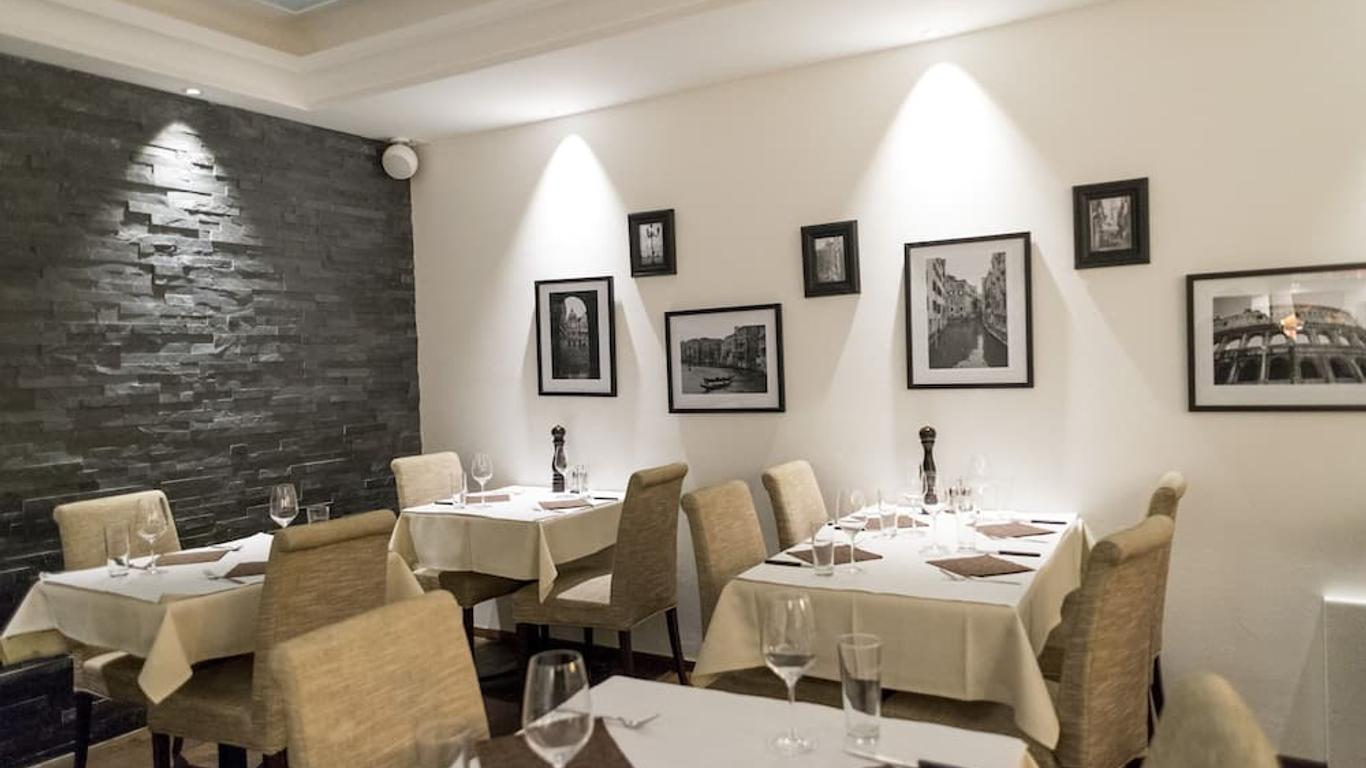 Boutique Hotel Weisses Kreuz