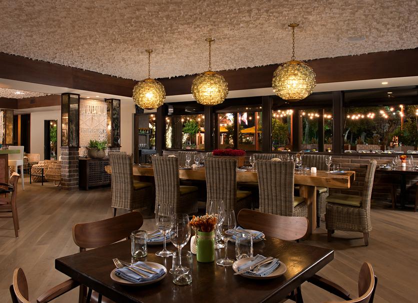 Restaurant Photo